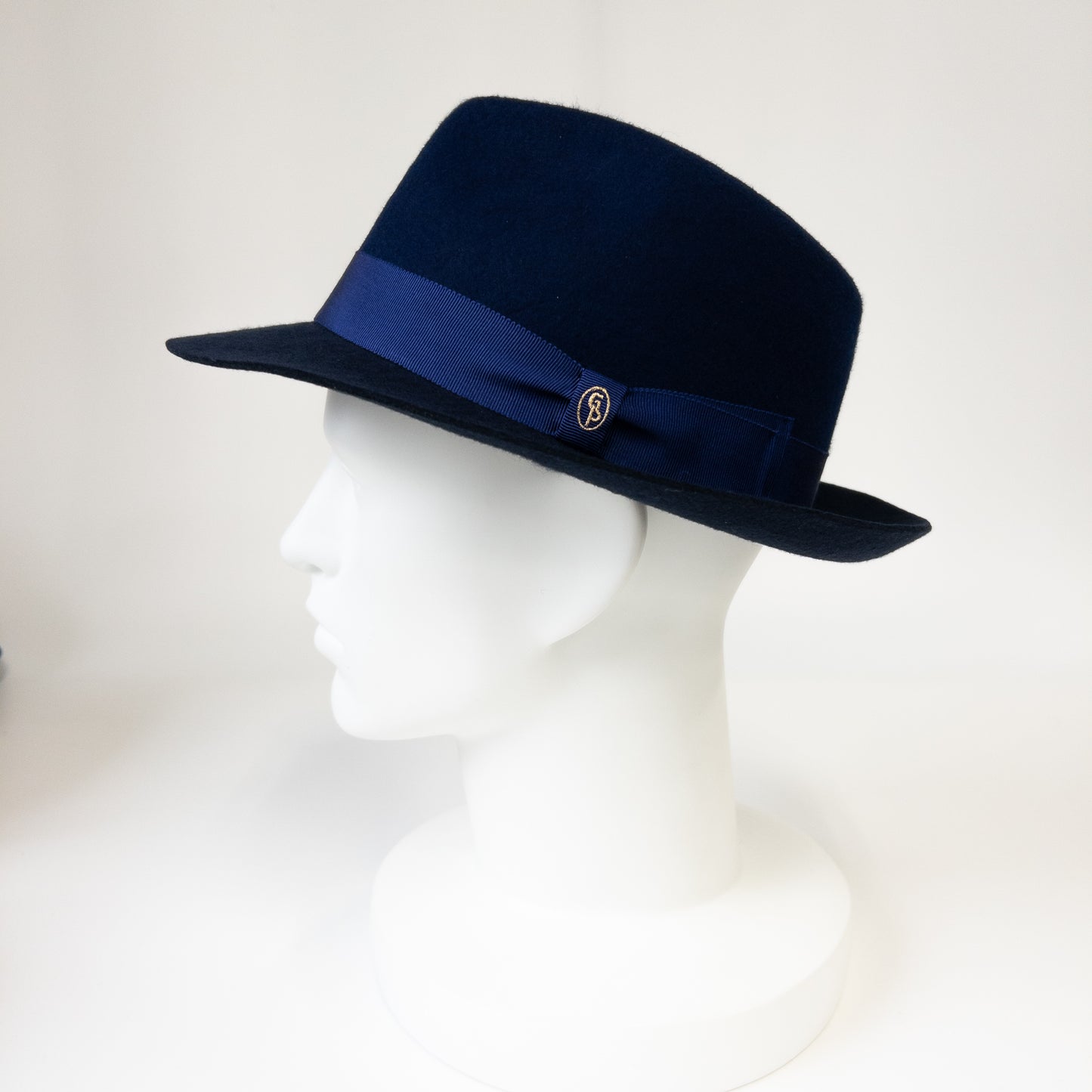 【日本人の頭に合う】バイカラークラシックフェルトハット ブルー