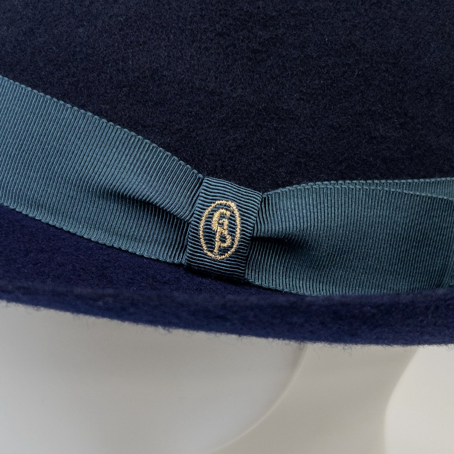 【日本人の頭に合う】バイカラークラシックフェルトハット ネイビー