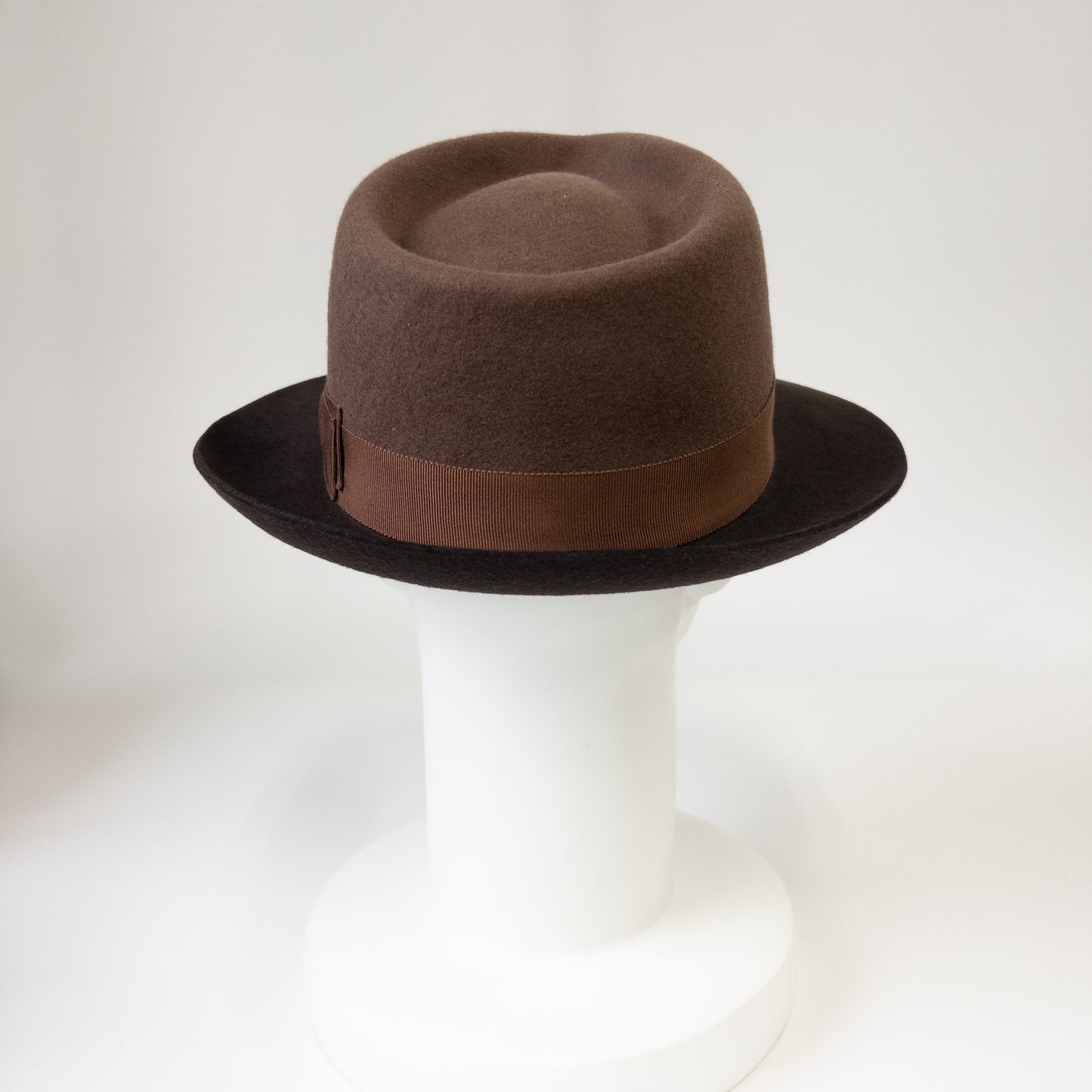 【日本人の頭に合う】バイカラークラシックフェルトハット　ライトブラウン