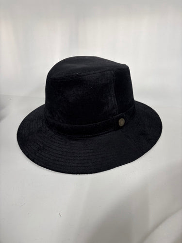 M / ブラック